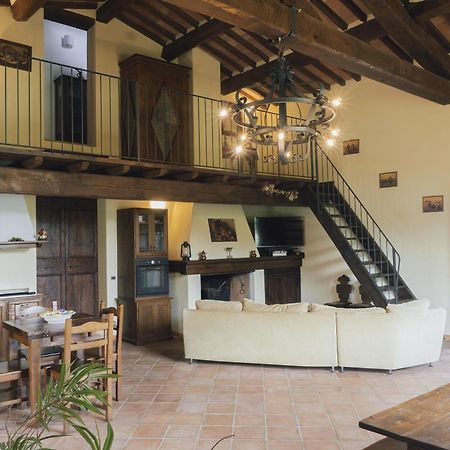 Villa Elisa - Private Pool & Airco Near Reschio Castle Lugnano エクステリア 写真