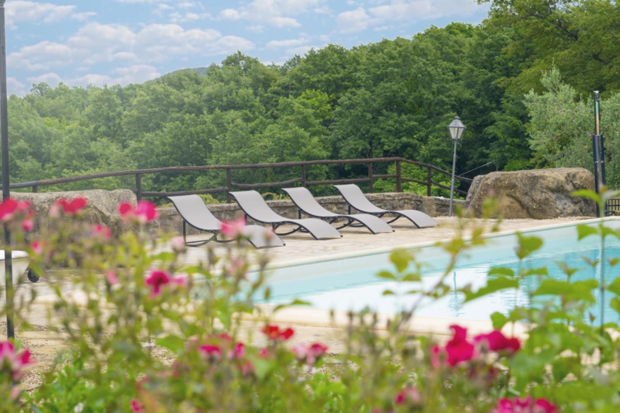 Villa Elisa - Private Pool & Airco Near Reschio Castle Lugnano エクステリア 写真